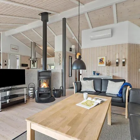 Fan022-fano-hympelvej-17 Holiday home *